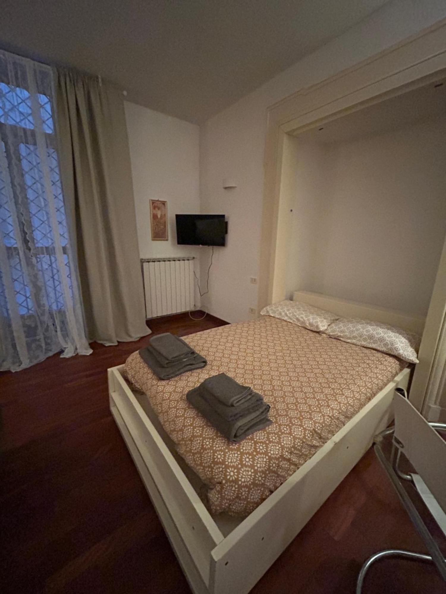 Anni Apartment Chiaia Napoli Ngoại thất bức ảnh